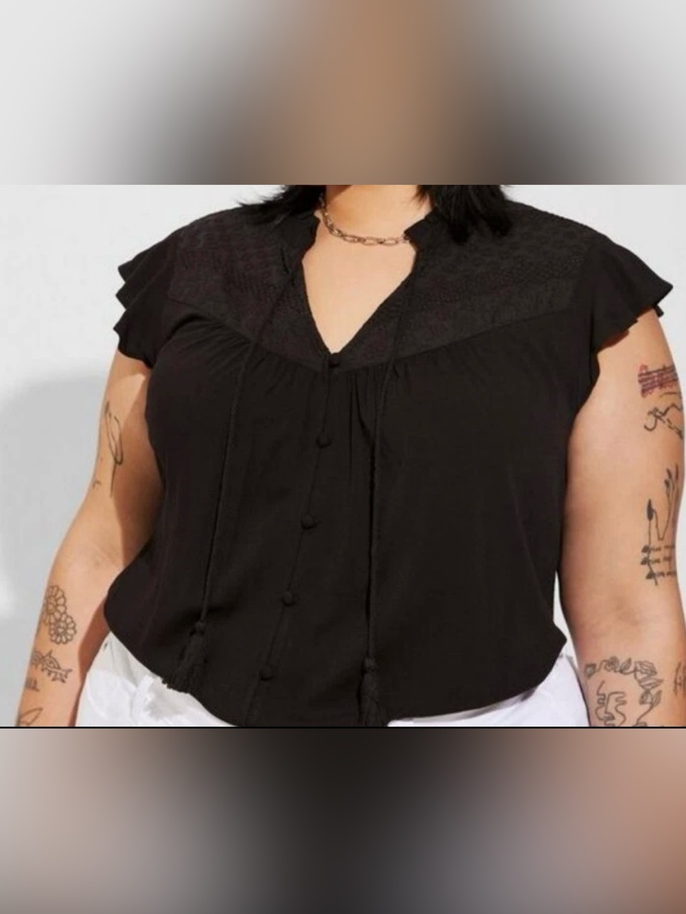 Torrid Women's 4X plus size Black Rayon Slub Crochet Tie Front Top Shirt